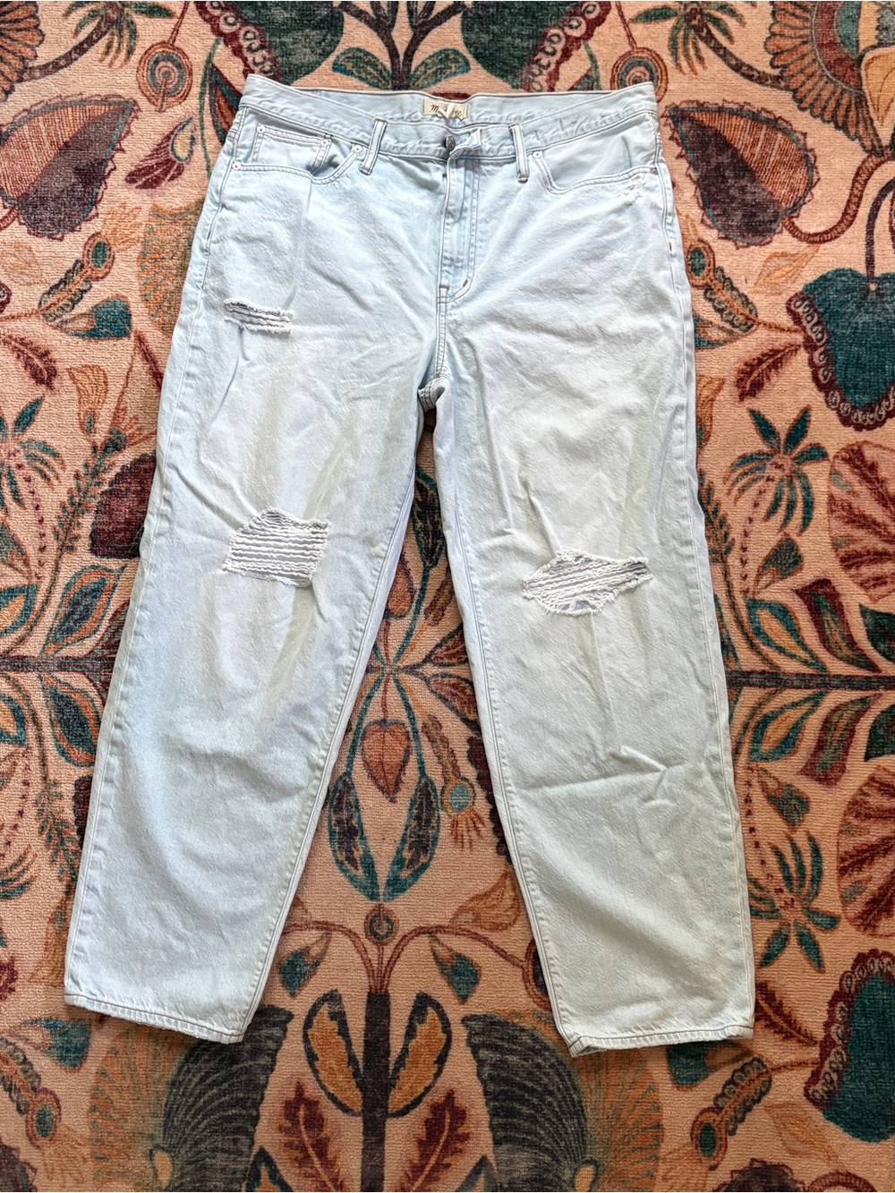 Madewell The Slouchy Boyjean -size 32 Distressed Boyfriend Jeans
